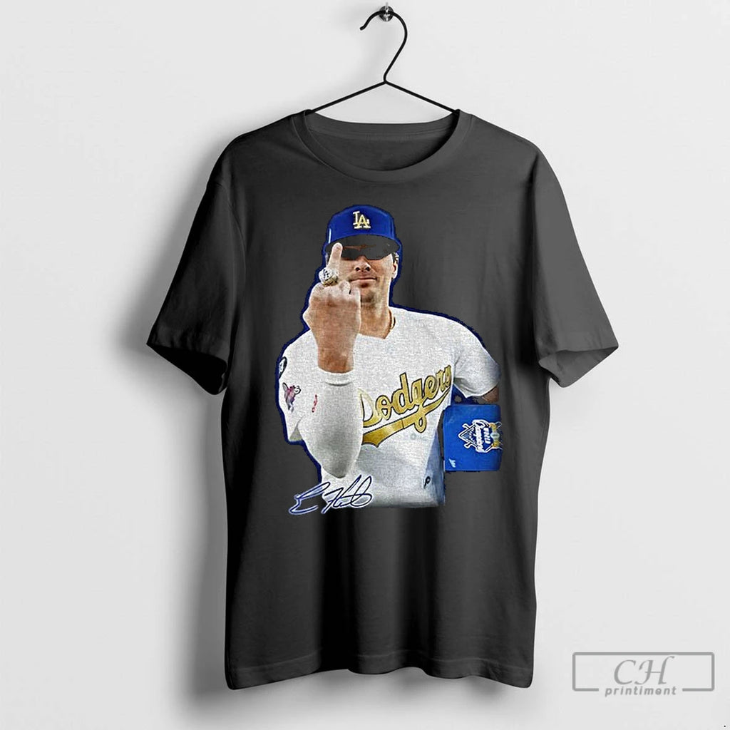 Classic Kike Hernandez Middle Finger Los Angeles Dodgers Mlb Baseball Meme Signature