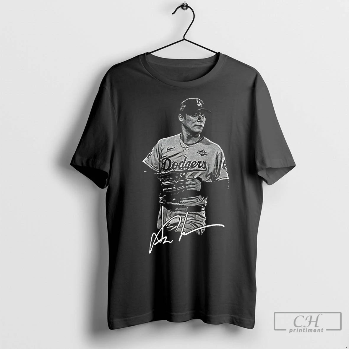 Classic Yoshinobu Yamamoto Los Angeles Dodgers Mlb World Series Champions Signature
