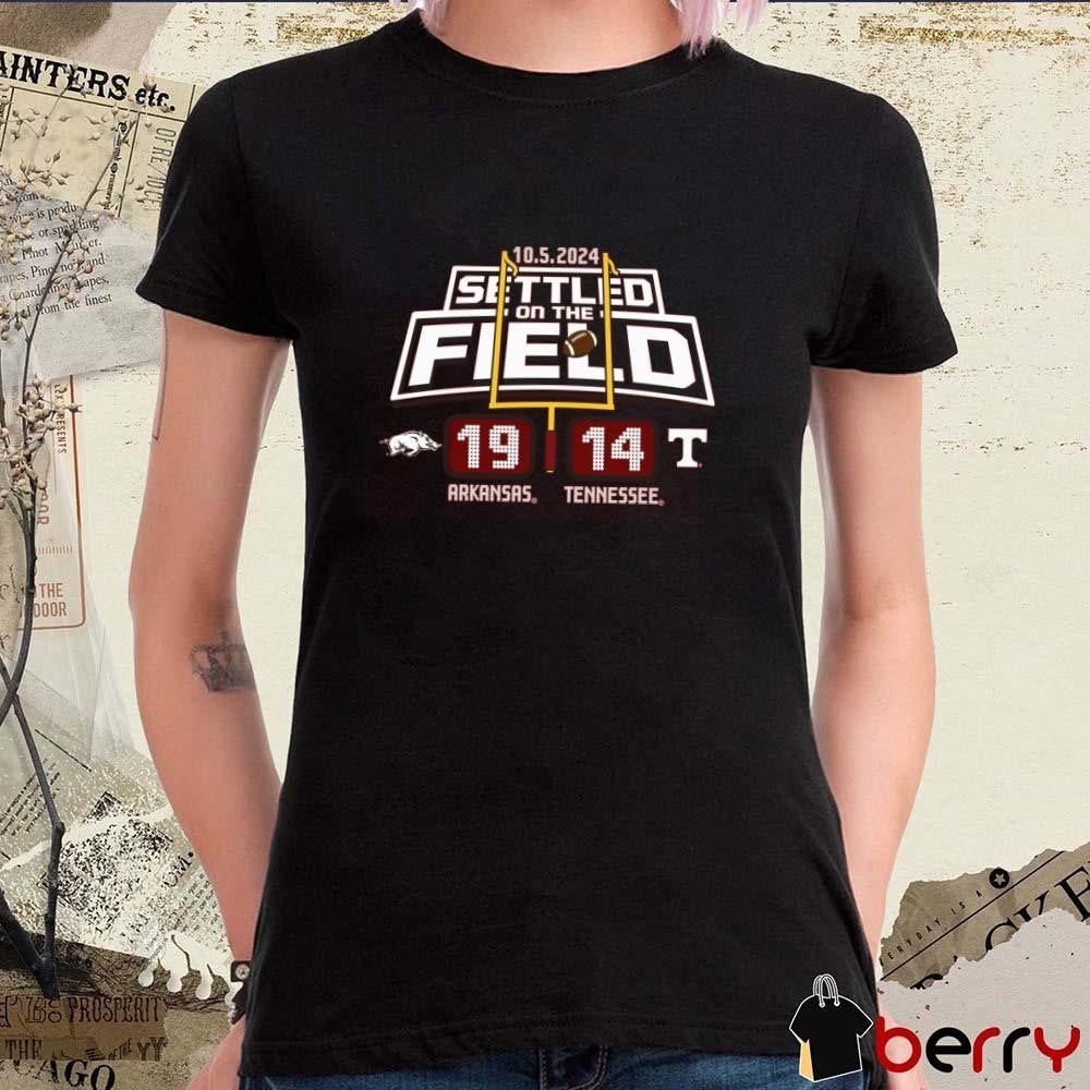Arkansas Razorbacks Football Settled On The Field 19-14 over Tennessee Vols 10.5.2024 t-shirt
