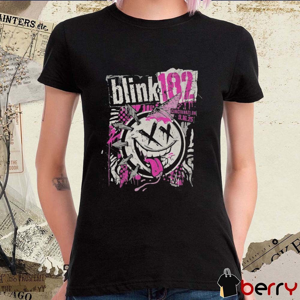 Blink 182 Cincinnati Ohio At Riverbend Music Center On September 16 2025 t-shirt