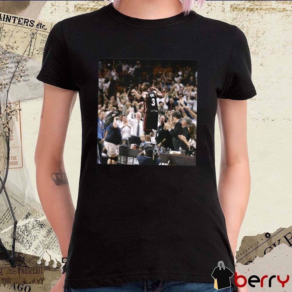 Court Culture Dwyane Wade Moments Photo t-shirt