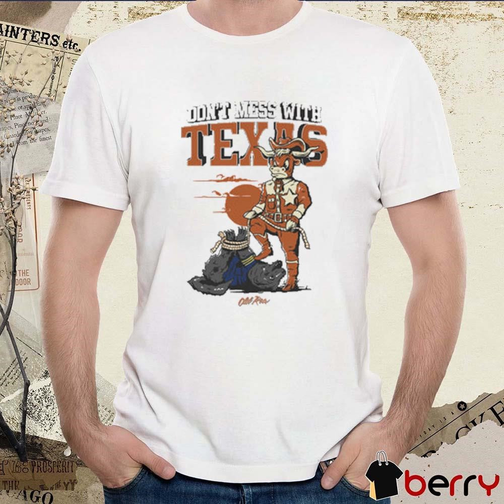 Don’t Mess With Texas Longhorns Football Pocket Painting t-shirt