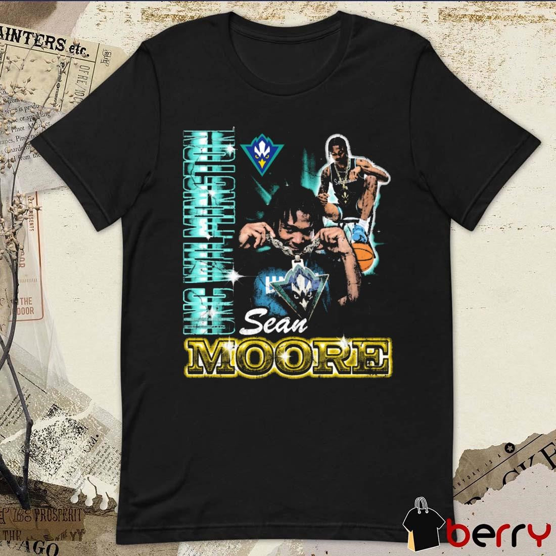 Sean Moore UNC Wilmington Seahawks 90s Graphic t-shirt