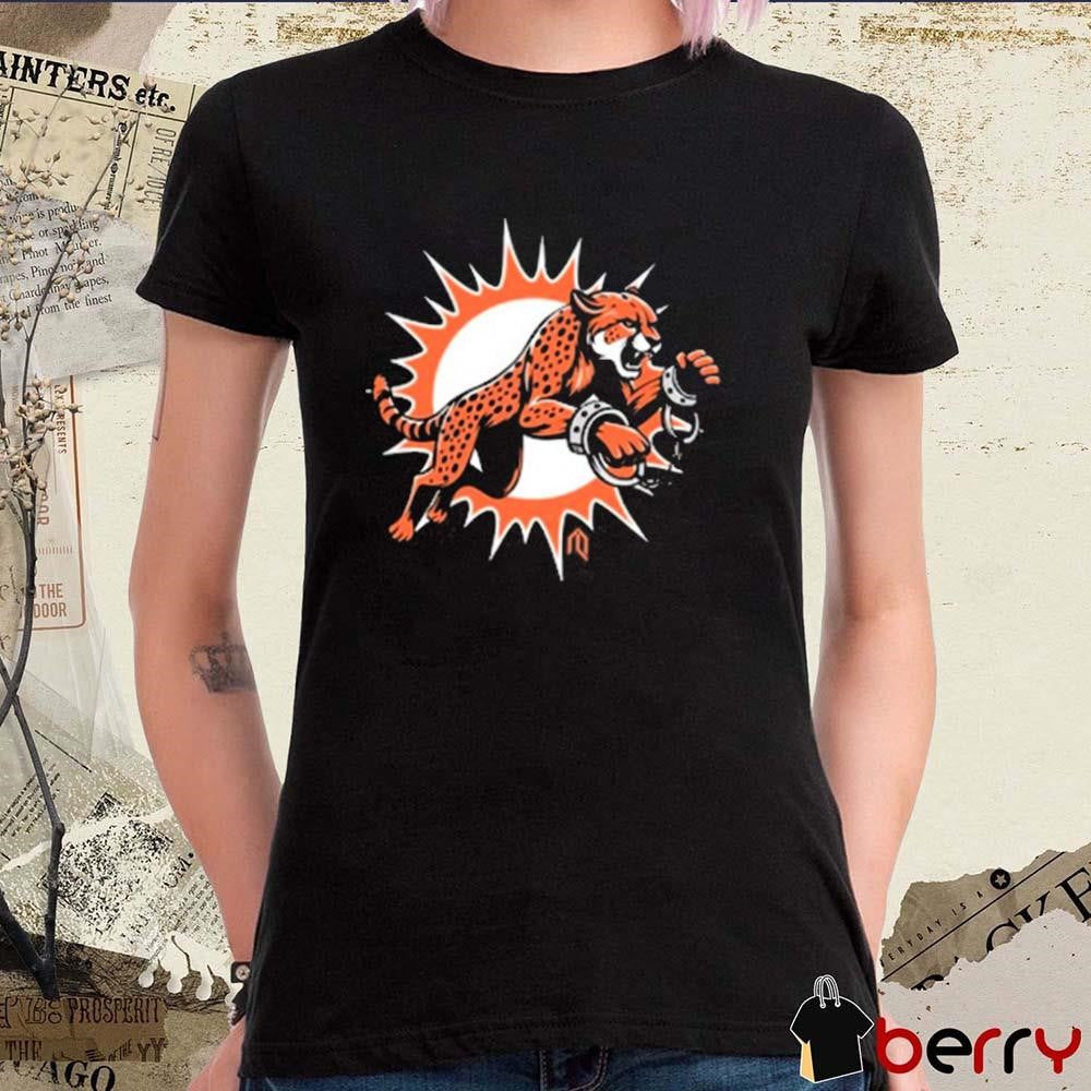Ty Hill Athletelogos Cheetah Break Free t-shirt