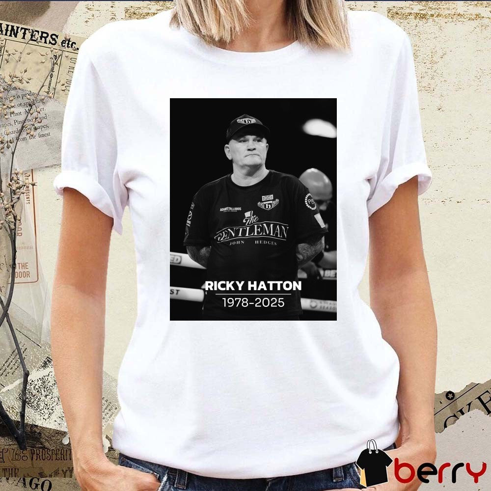 WBO are deeply saddened by the passing of former world champion Ricky Hatton 1978-2025 Poster t-shirt