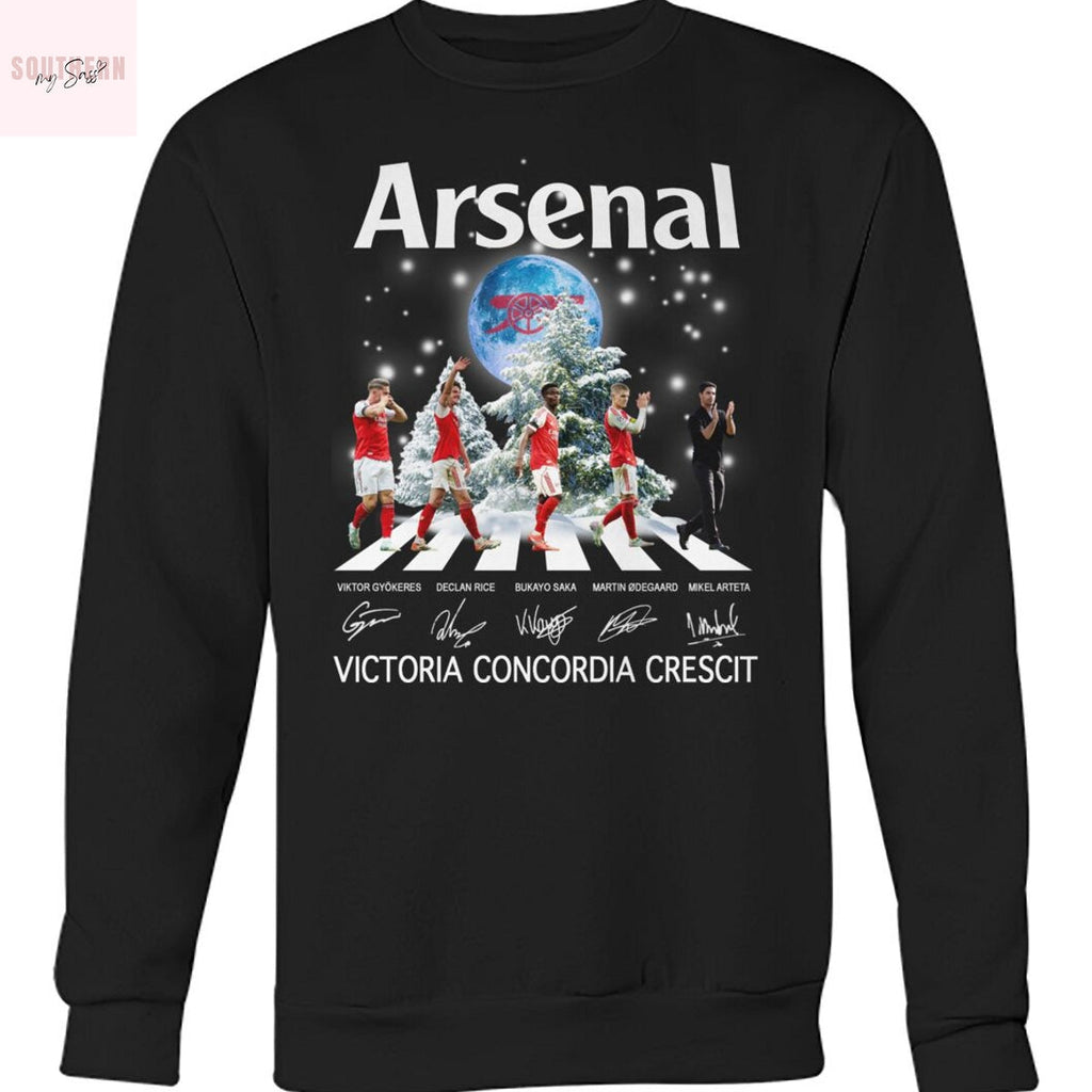 Arsenal Victoria Concordia Crescit Signature Unisex T-Shirt