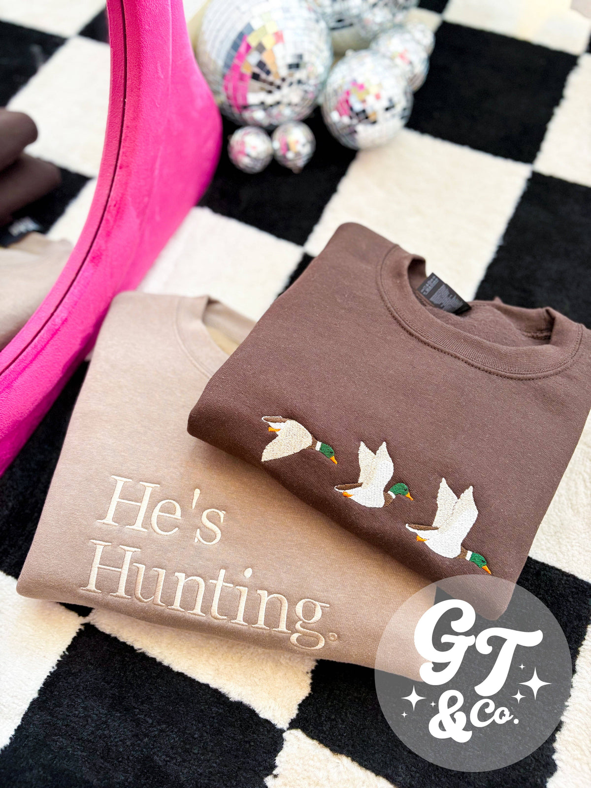 He’S Hunting Embroidered Crewneck Sweatshirt | Hunting
