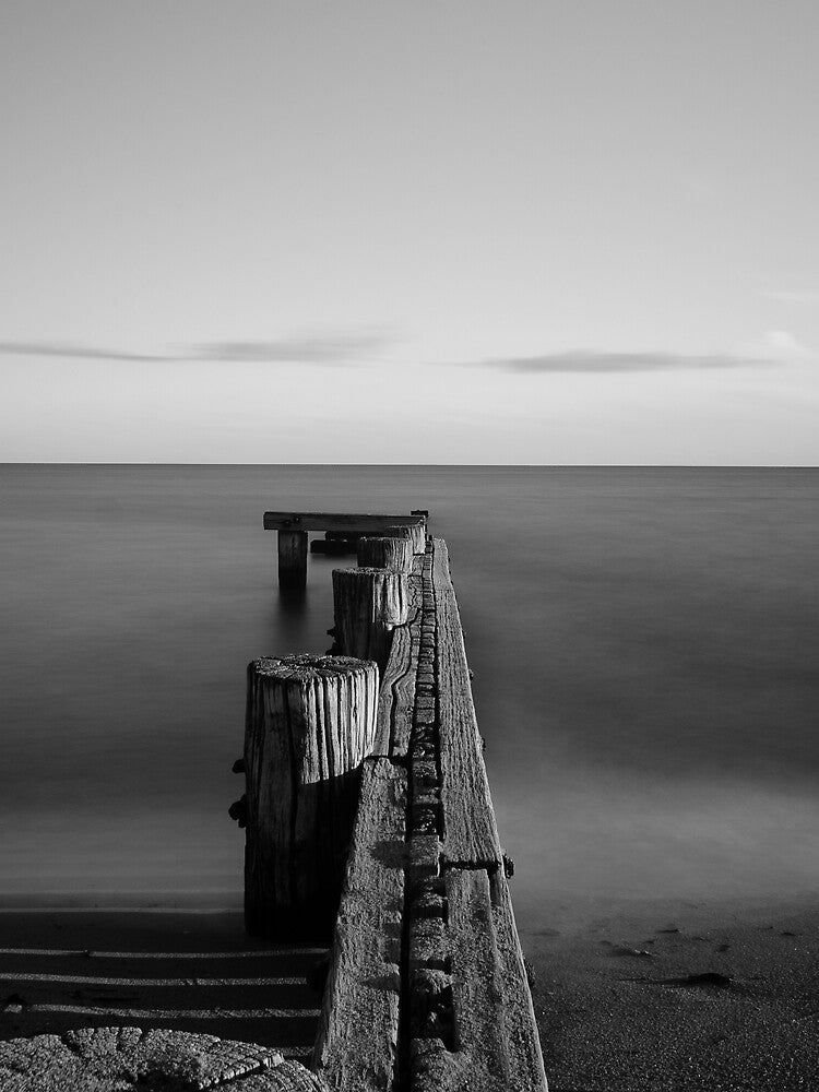 Old Mentone Pier by ilovethenight