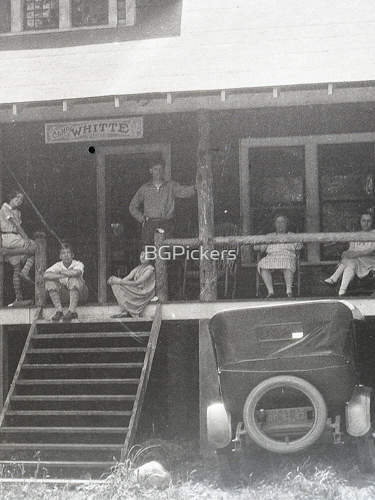 Vintage Camping - Camp Whitte by BGPickers