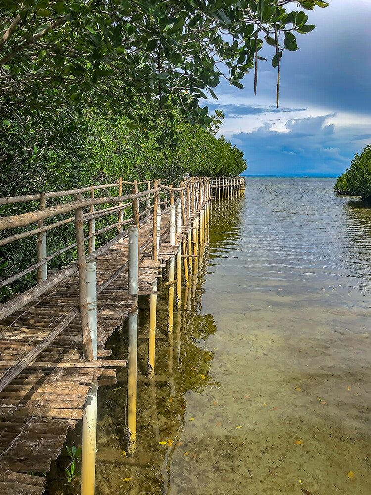 travel photography Philippines by likbatonboot