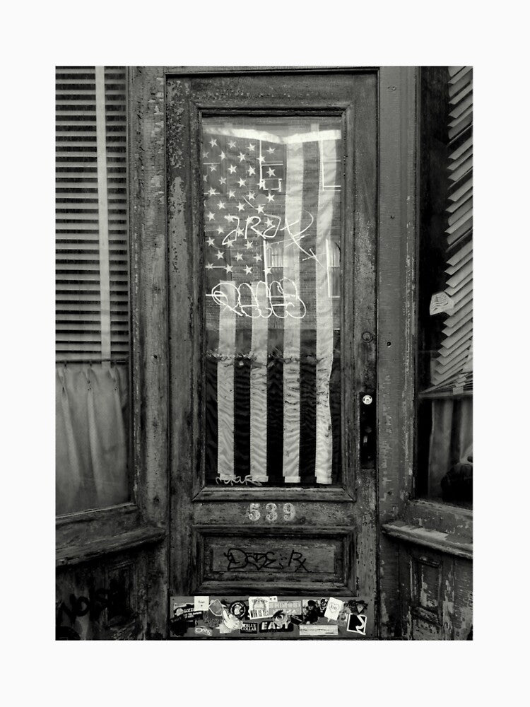The door to a past in Williamsburg. by DaveD2