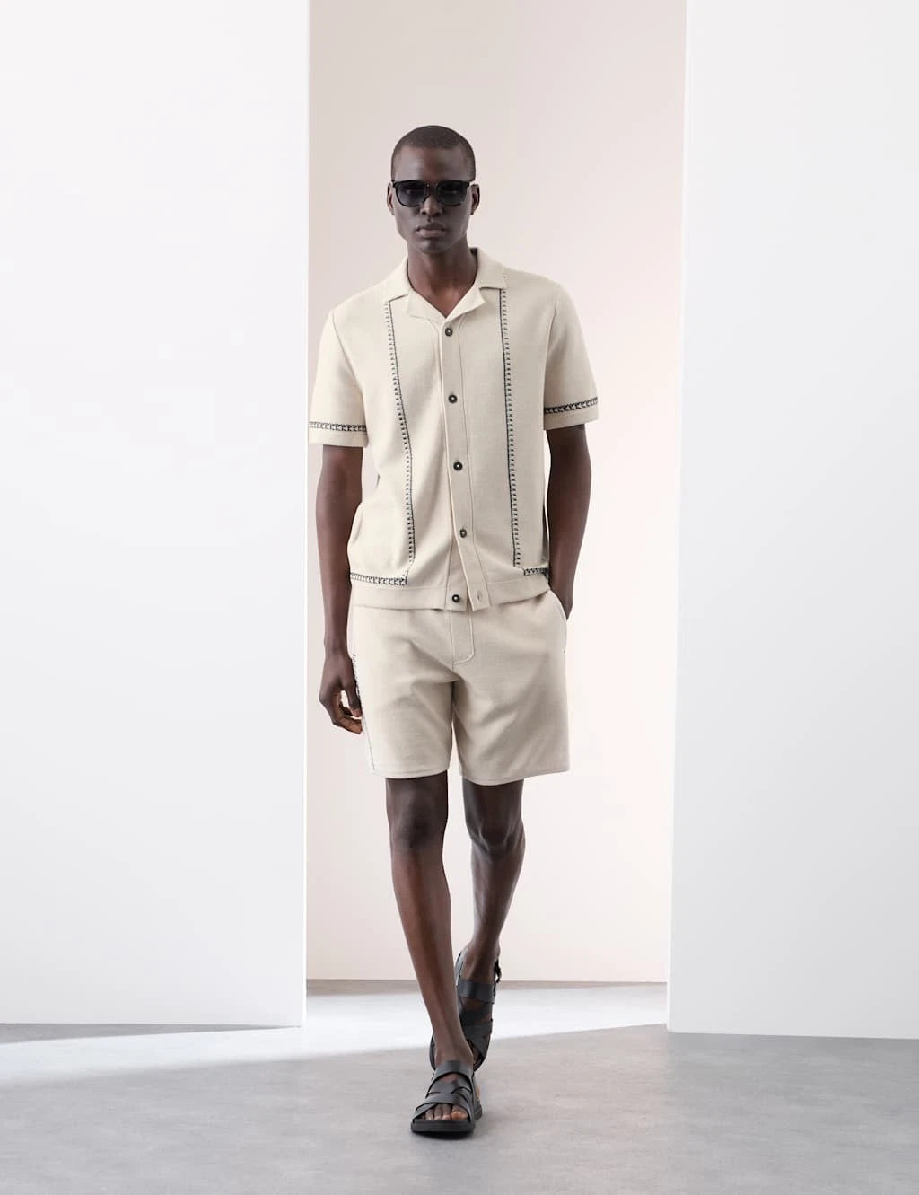 M&S - Autograph Mens Short sleeved Embroidered Collar Polo Top in Light Natural
