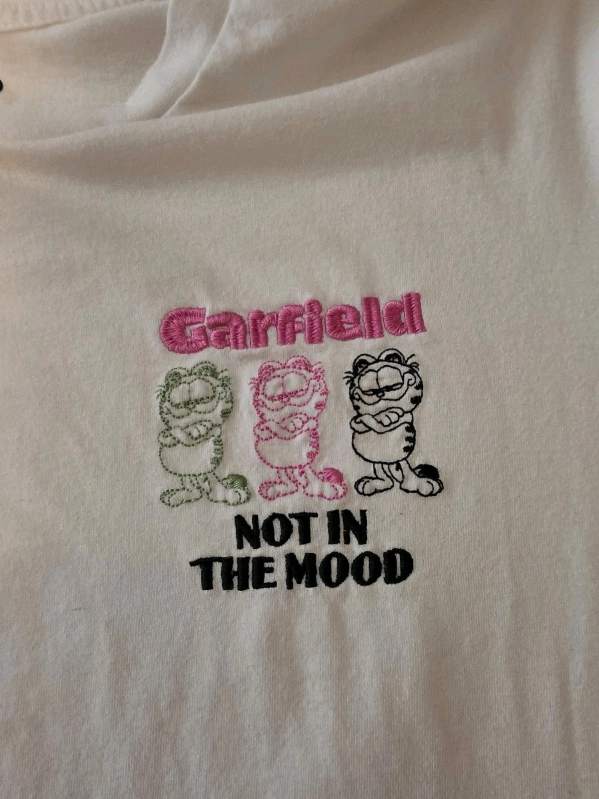 Garfield Not In The Mood Funny Cartoon Lazy Cat white T-Shirt New XXXL Embroider
