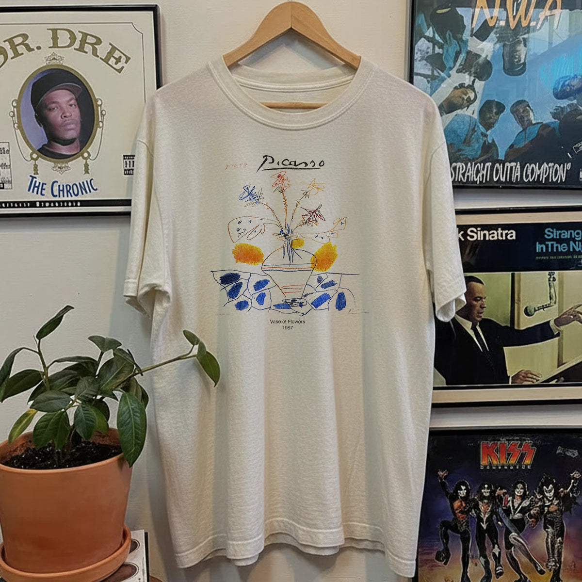 Rare Picasso Vase of Flowers Washed T-Shirt White L