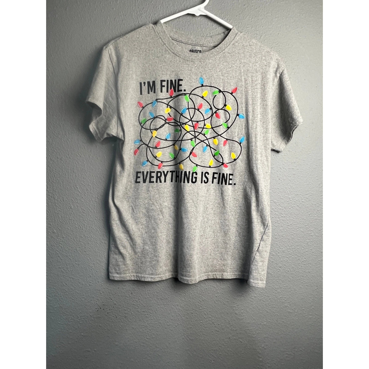 Brisco Brands Gray Im Fine Everything Is Fine Christmas Lights Novelty T-Shirt M