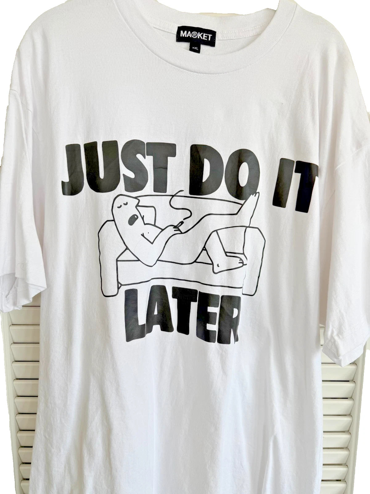 Market Studios "Just Do It Later" Graphic Tee White XXL Streetwear Parody Humor