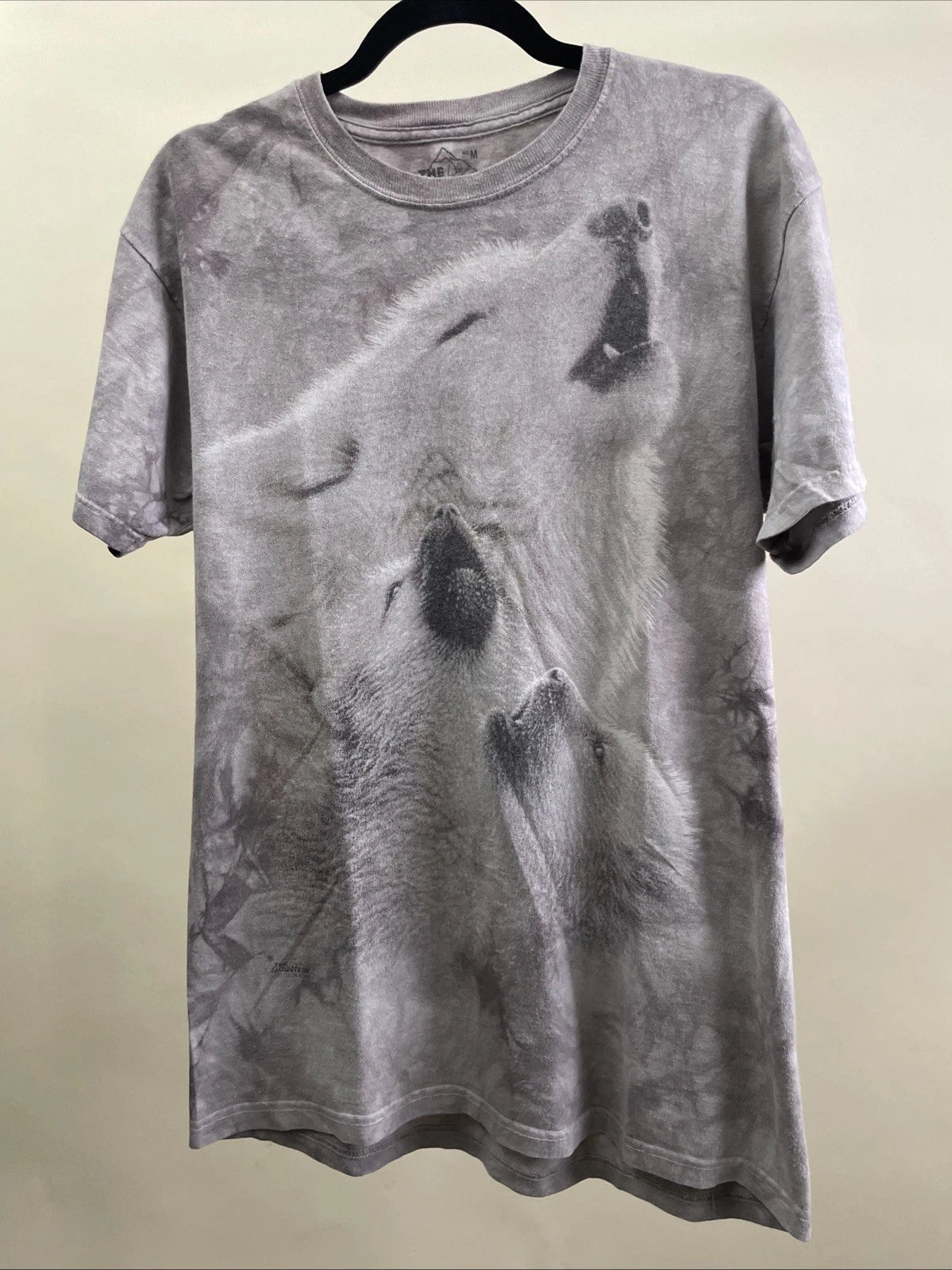 Howling Wolves Pop Art T-Shirt the Mountain, Tie-Dye, Size M