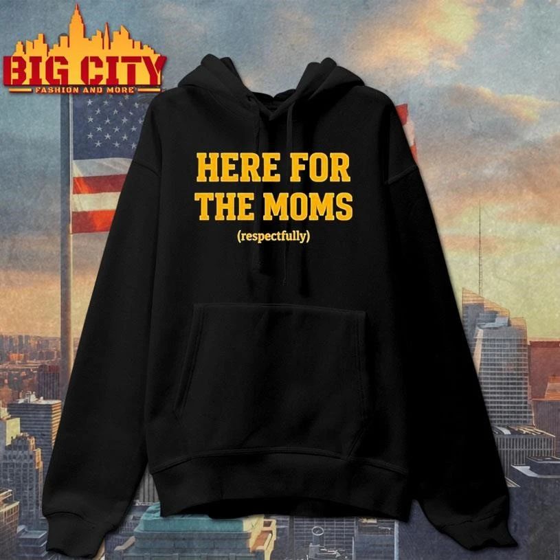 Soy Saucesports Pittsburgh Here For The Moms Graphic Shirt