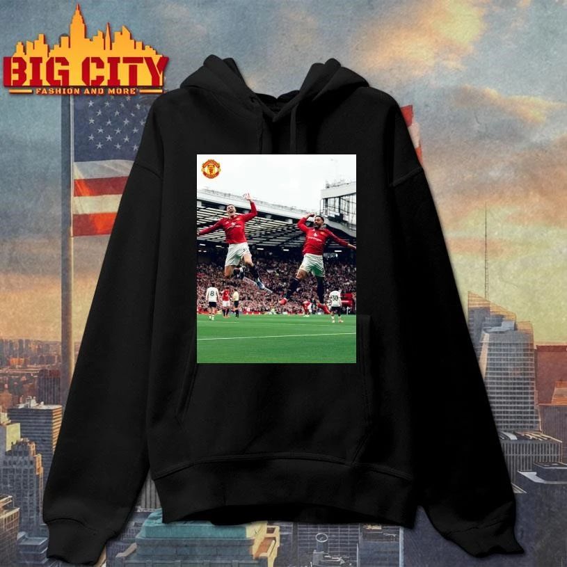 Funny Manchester United Air Sesko Feat Cunha Celebration Vs Liverpool Match Home Decor Poster Shirt